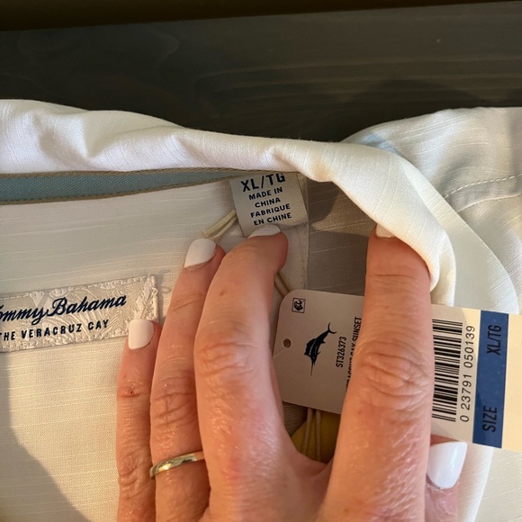 Tommy Bahama Men’s Veracruz Cay Sunset Break Button Up Camp Shirt NWT - Picture 8 of 9